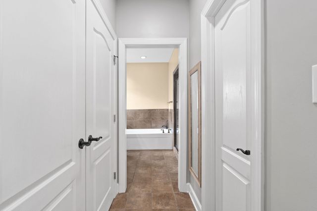 1333 Judge Tyler Dr, Clarksville, TN 37043