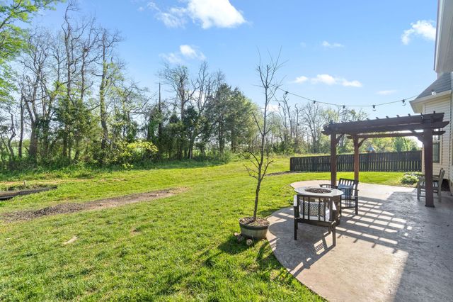 1333 Judge Tyler Dr, Clarksville, TN 37043