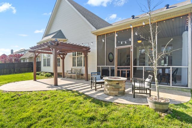 1333 Judge Tyler Dr, Clarksville, TN 37043