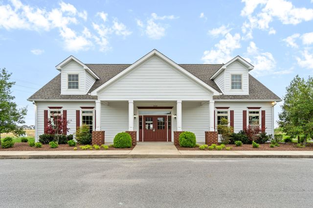 1333 Judge Tyler Dr, Clarksville, TN 37043