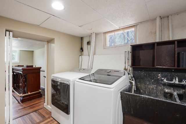 37 Violet Ave, Dedham, MA 02026