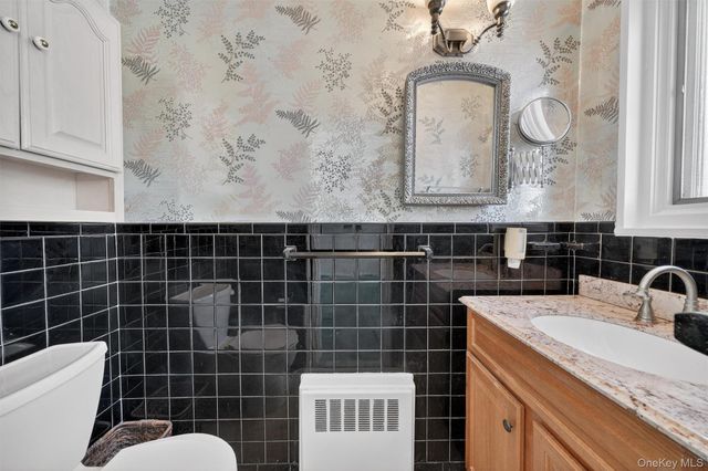 47 Lawrence Drive C, White Plains, NY 10603