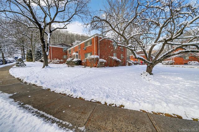 47 Lawrence Drive C, White Plains, NY 10603