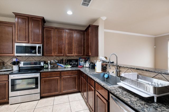 213 Dove Run, Cibolo, TX 78108