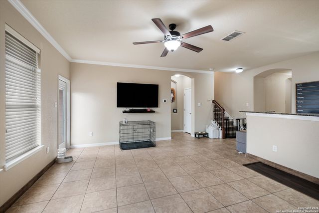 213 Dove Run, Cibolo, TX 78108