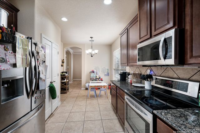 213 Dove Run, Cibolo, TX 78108