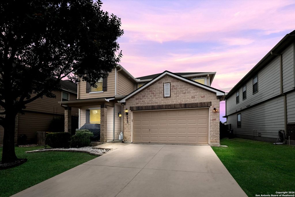213 Dove Run, Cibolo, TX 78108