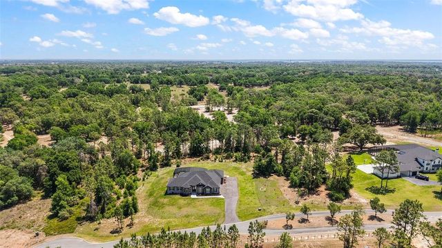 40050 DARLINGTON AVENUE, Lady Lake, FL 32159