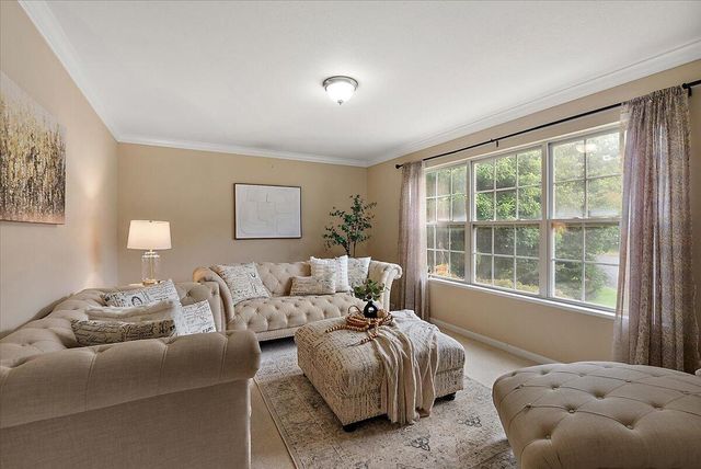 9354 Stratford Woods Trail, Kalamazoo, MI 49009