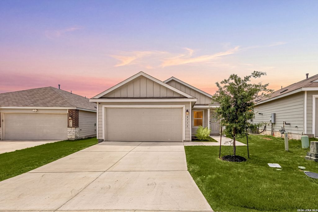 6715 Arid Way, San Antonio, TX 78252