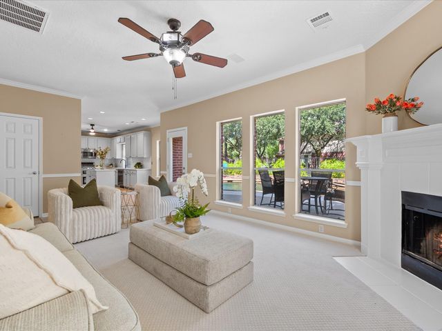 15242 Shapiro Springs Lane, Houston, TX 77095