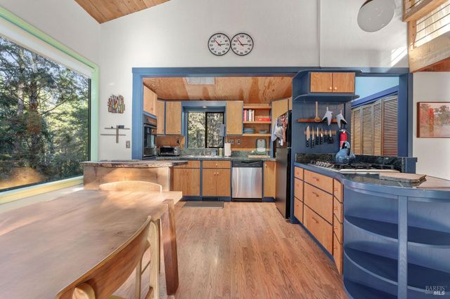 880 River Beach Rd, The Sea Ranch, CA 95497