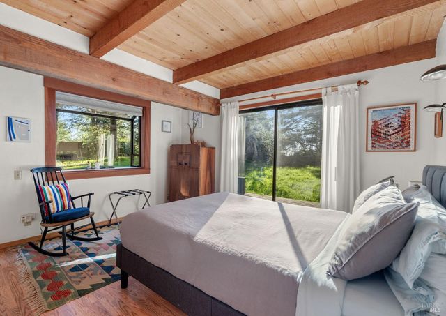 880 River Beach Rd, The Sea Ranch, CA 95497