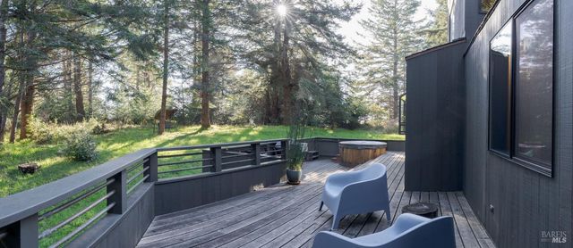 880 River Beach Rd, The Sea Ranch, CA 95497