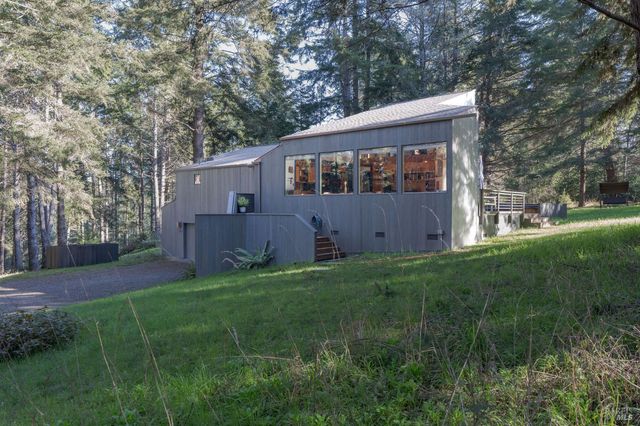 880 River Beach Rd, The Sea Ranch, CA 95497