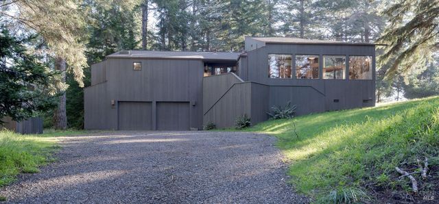880 River Beach Rd, The Sea Ranch, CA 95497