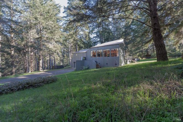 880 River Beach Rd, The Sea Ranch, CA 95497