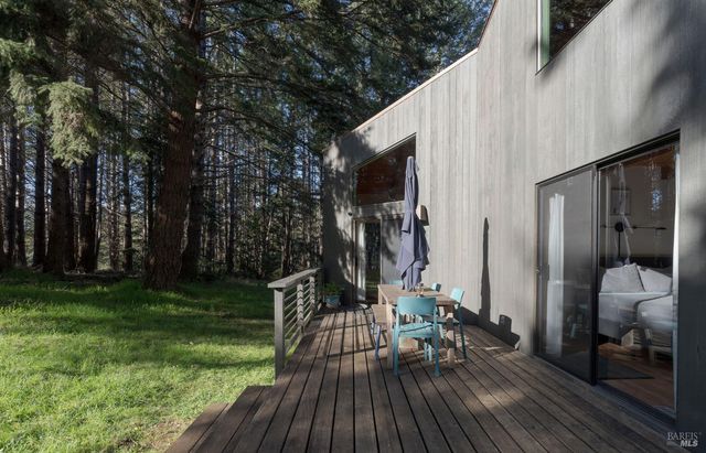 880 River Beach Rd, The Sea Ranch, CA 95497