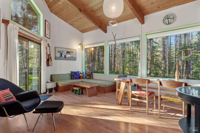 880 River Beach Rd, The Sea Ranch, CA 95497