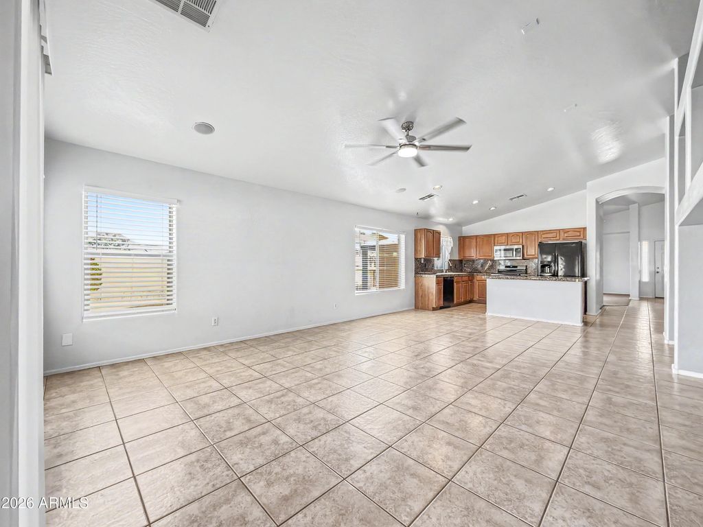 Image 13 of property listing at 23393 S 222ND Street, Queen Creek, AZ 85142