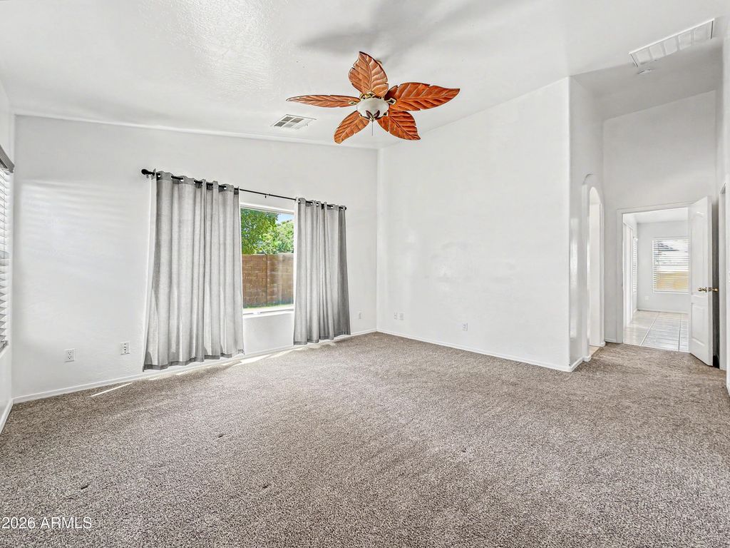 Image 18 of property listing at 23393 S 222ND Street, Queen Creek, AZ 85142