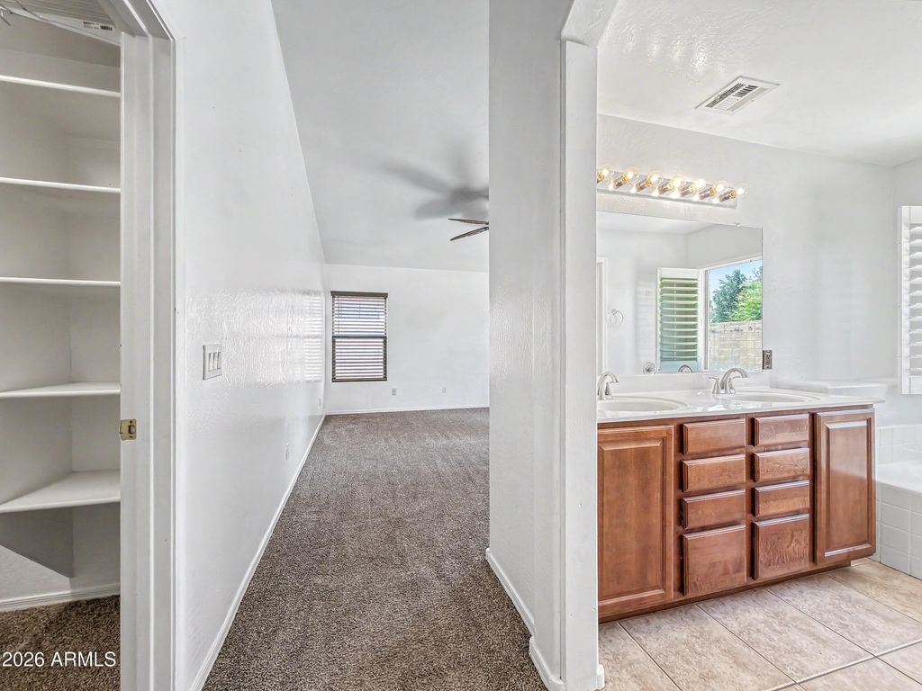 Image 23 of property listing at 23393 S 222ND Street, Queen Creek, AZ 85142