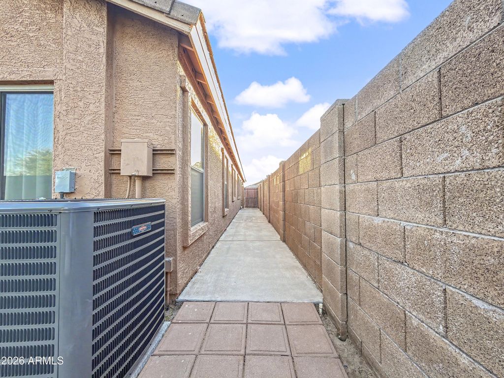 Image 41 of property listing at 23393 S 222ND Street, Queen Creek, AZ 85142