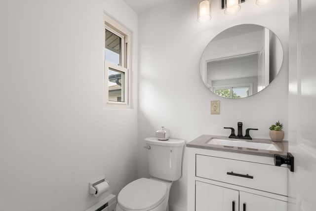 6 Ruth Dr, Framingham, MA 01701