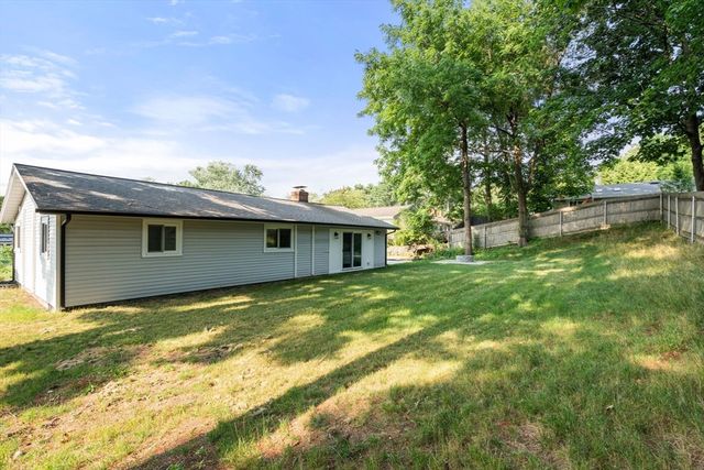 6 Ruth Dr, Framingham, MA 01701