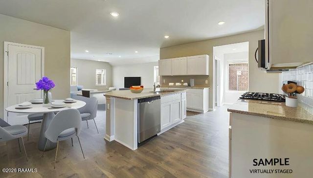 149 Ivywood Court, Duson, LA 70529