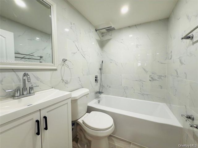 1170 Havemeyer Avenue, Bronx, NY 10462