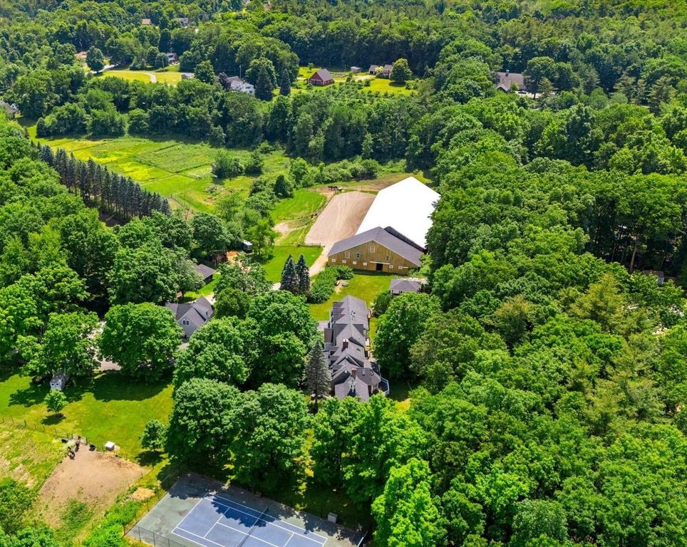 40-40A Pine Hill Road, Hollis, NH 03049