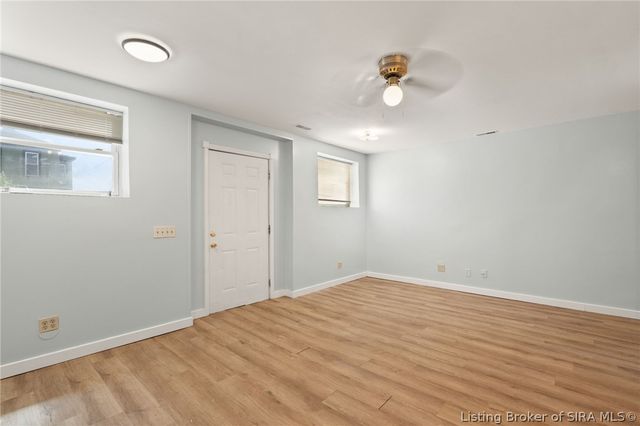 620 W Spring Street, New Albany, IN 47150