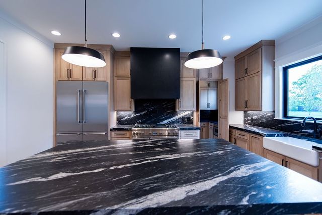 102 Autumn Breeze Dr, Mount Juliet, TN 37122