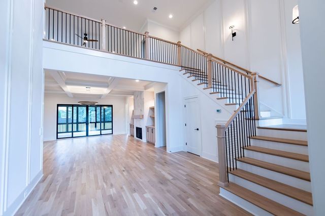 102 Autumn Breeze Dr, Mount Juliet, TN 37122