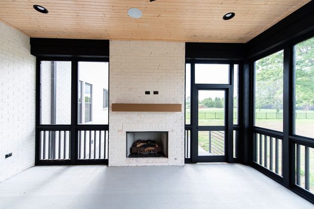 102 Autumn Breeze Dr, Mount Juliet, TN 37122