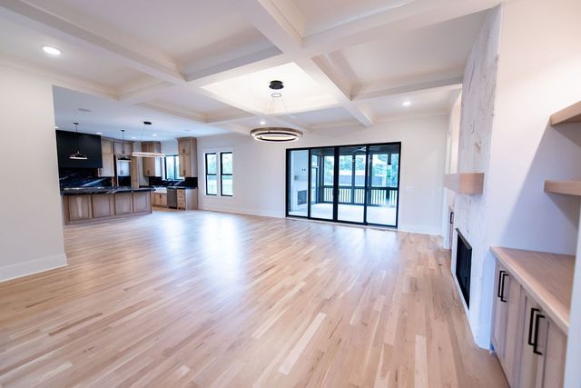 102 Autumn Breeze Dr, Mount Juliet, TN 37122