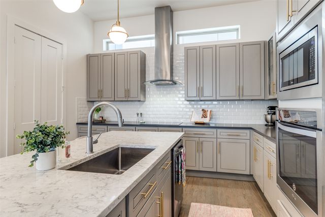 5912 Ross Avenue 10, Dallas, TX 75206