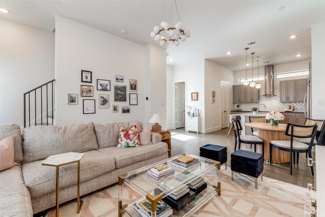 5912 Ross Avenue 10, Dallas, TX 75206