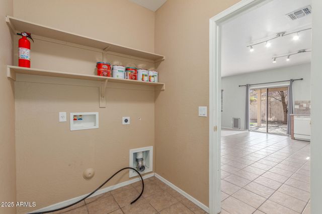 7011 W LINCOLN Street, Peoria, AZ 85345