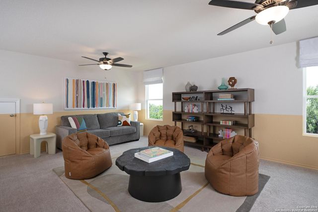 7678 Birch Hollow, San Antonio, TX 78252