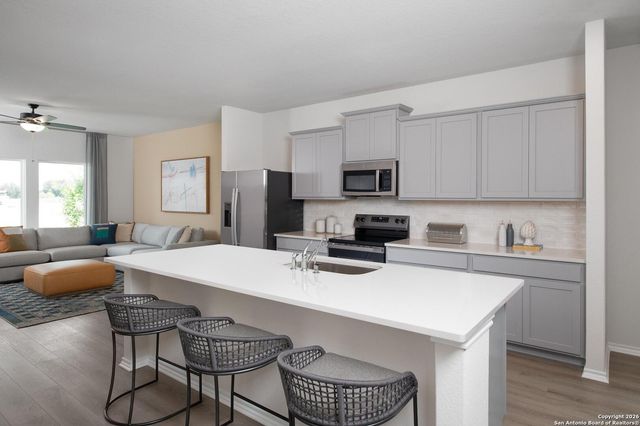 7678 Birch Hollow, San Antonio, TX 78252