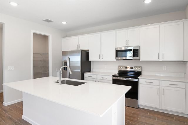 640 SUMMIT RIVER DRIVE, Apopka, FL 32712