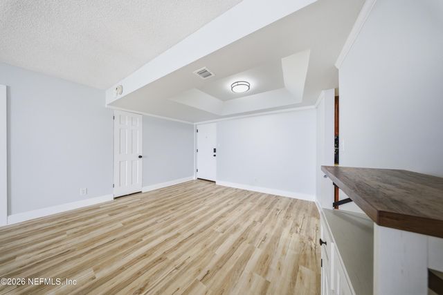 1601 OCEAN Drive S 203, Jacksonville Beach, FL 32250