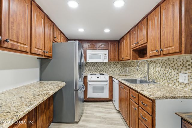 1601 OCEAN Drive S 203, Jacksonville Beach, FL 32250