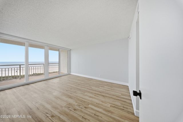 1601 OCEAN Drive S 203, Jacksonville Beach, FL 32250