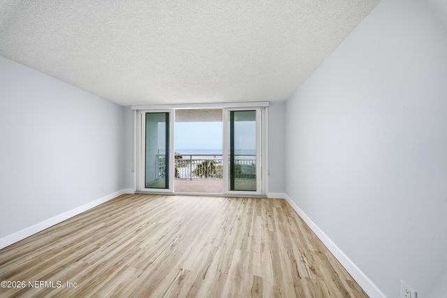 1601 OCEAN Drive S 203, Jacksonville Beach, FL 32250