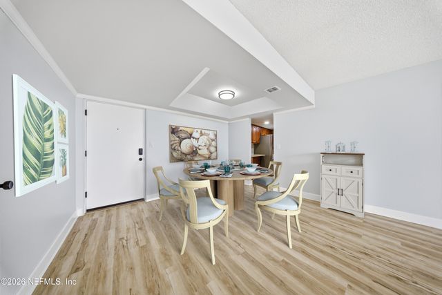 1601 OCEAN Drive S 203, Jacksonville Beach, FL 32250
