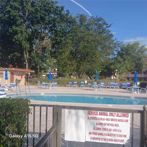 9601 Sunrise Lakes Blvd 106, Sunrise, FL 33322