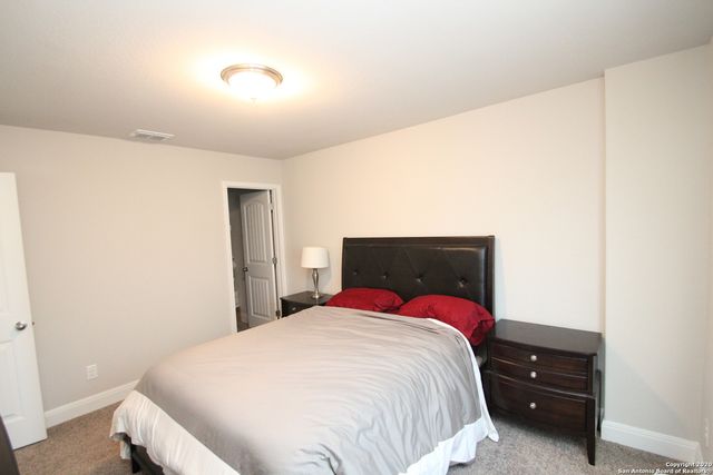 6074 AKIN CIRCLE, San Antonio, TX 78261